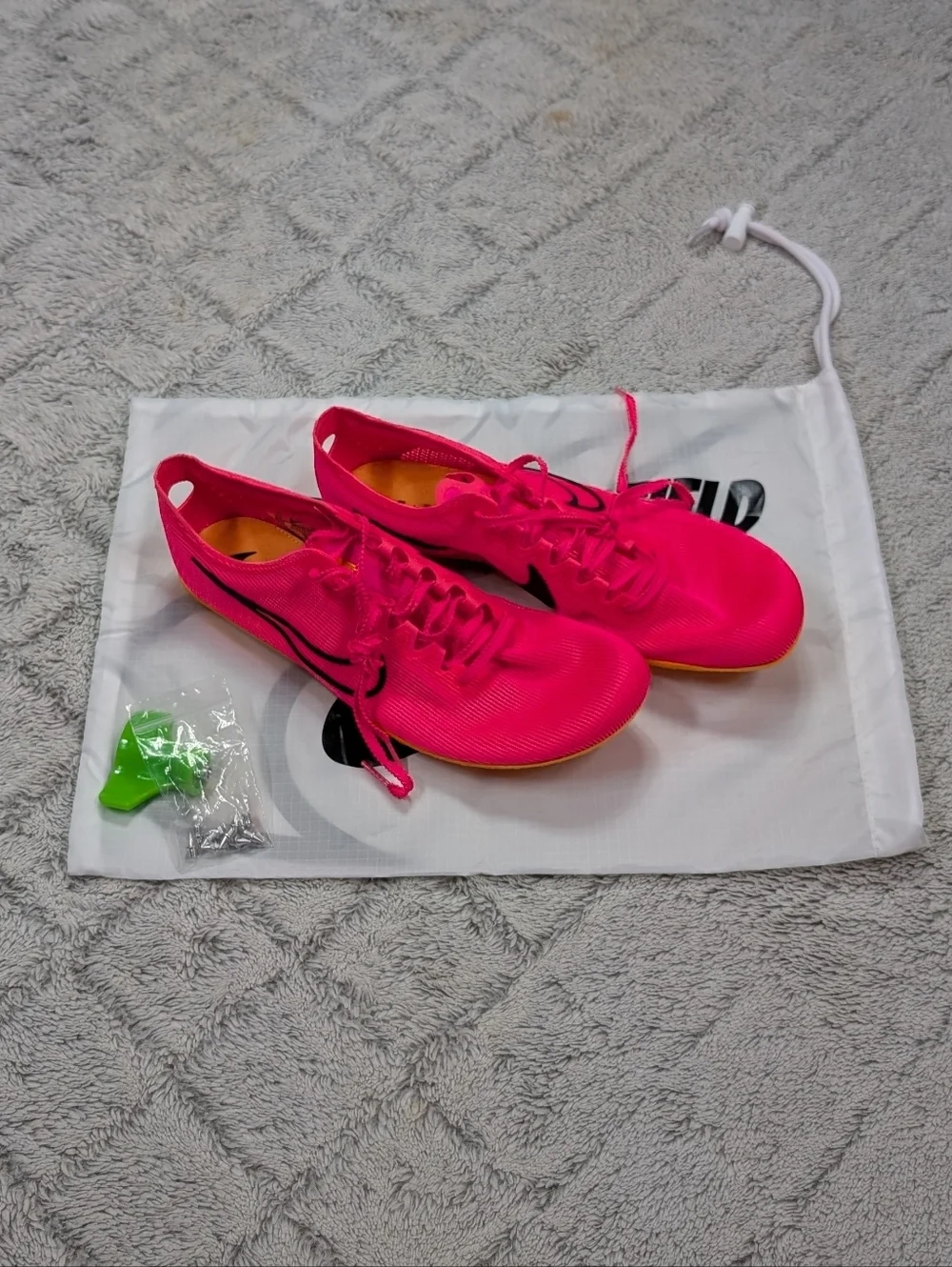 Nike Zoom Mamba 6 Hyper Pink Track Field Distance Spikes Mens 9.5 DR2733-600 NEW